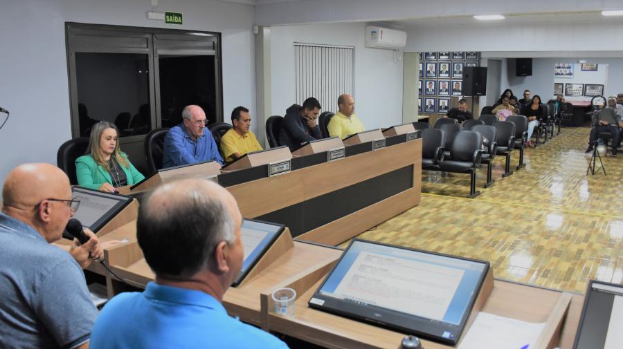 Vereadores realizam 21ª sessão ordinária do ano
